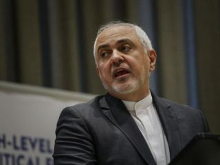 مقام آمریکایی : ظریف که بخاطر یک سریال به رهبر نامه اعتراضی می نویسد،طرف مناسبی برای گفت‌وگو نیست‎