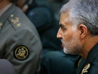 واکنش قاسم سلیمانی به سریال گاندو