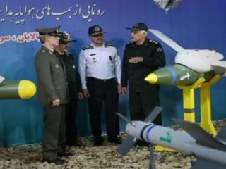 رونمایی ایران از «بمب‌های هدایت ماهواره‌ای» برای پهپاد