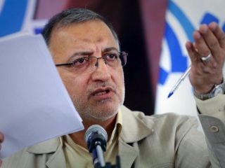 افشاگری زاکانی در مورد فساد مدیران ارشد وزارت اطلاعات در برنامه زنده تلویزیونی