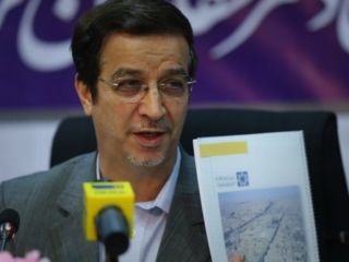 شهردار قم درباره خارج‌نشینی شش فرزندش: آنها سفیران گویای نظام هستند