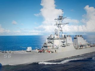 عملیات گذربان در خلیج فارس؛ ناوشکن‌های آمریکایی در دو سوی تنگه هرمز مستقر شدند