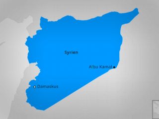 فعالان سوری: ۱۸ نیروی تحت حمایت ایران در حمله هوایی شرق سوریه کشته شده‌اند