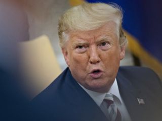 ترامپ: بسته به تایید عامل حملات به عربستان و شرایط آماده اقدام نظامی هستیم