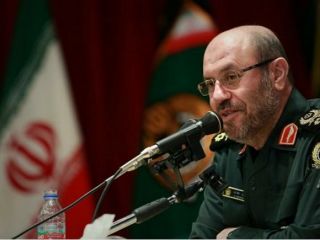 مشاور نظامی رهبر ایران: کشورهای متجاوز عربی منطقه باید سر عقل آمده باشند