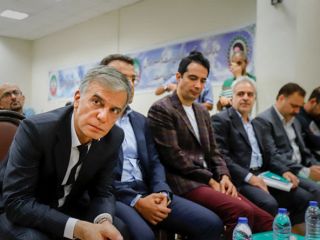 جدال عباس ایروانی با قاضی صلواتی: زحمتی که من برای کشور کشیده‌ام هیچ کس نکشیده است!