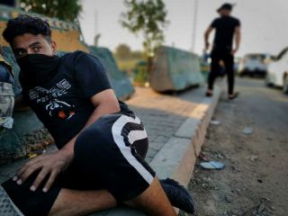 ورود عوامل سپاه به خاک عراق برای «تقویت حشدالشعبی»؛ سرکوب اعتراضات با آرپی‌جی و خمپاره!