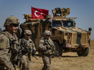 هشدار ترامپ: ترکیه در سوریه خارج از حد عمل کند اقتصادش را نابود می‌کنم