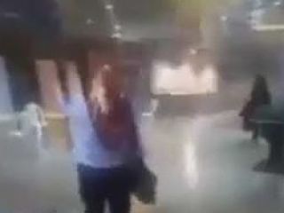 فریاد دختر جوان در مترو : من شوهر میخوام شوهر