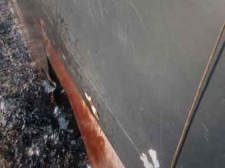 آیا زیر دریایی های اسرائیلی پشت حمله موشکی به نفتکش ایرانی در سواحل جده بودند؟