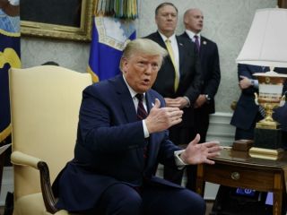 ترامپ: ایران به دردسر افتاده و تحریم‌ها موثر بوده‌اند؛ آمریکا آماده گفتگو است