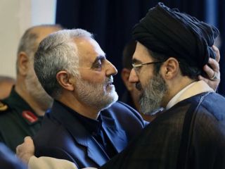 چگونه مجتبی خامنه‌ای از فهرست تحریم‌های آمریکا سر درآورد؟