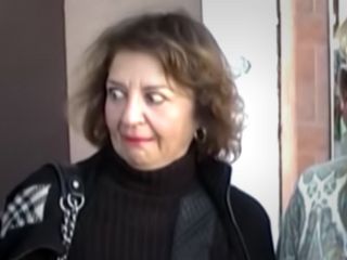 واکنش ایرانیان لس انجلس به عکس خامنه ای - ویدیو