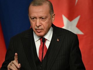 اردوغان: یا پول بدهید یا مرزها را برای مهاجران باز می‌کنم