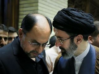 تحریم بیت رهبری : چرا مجتبی خامنه‌ای؟