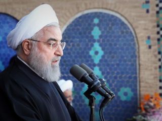 حسن روحانی:با به دادگاه بردن چند نفر و سر و صدا کردن سر مردم کلاه نمی‌رود؟