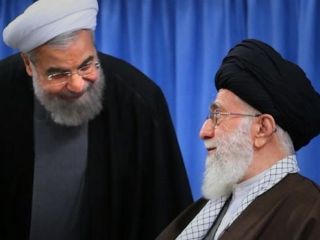 با توزیع بیانیه‌ای در مجلس، روحانی به «تقابل با رهبری» متهم شد