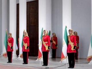 مجاهدین خلق؛ گروهی که اعضایش نباید به سکس فکر کنند