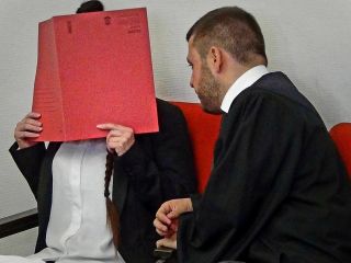 مرد عراقی و زن آلمانی به اتهام قتل دختربچه ۵ ساله ایزدی محاکمه می‌شوند