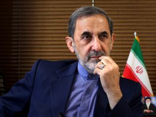 آرژانین از جمهوری آذربایجان خواست تا علی اکبر ولایتی را دستگیر و تحویل دهد