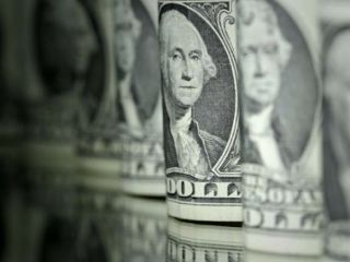 نرخ فروش دلار در بازار آزاد تهران به بالاترین سطح در ۳ ماه گذشته رسید