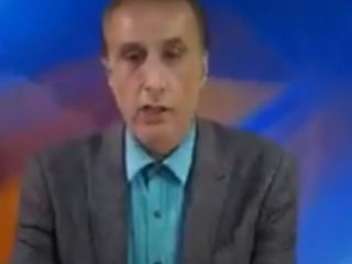 ویدیوی تبلیغاتی محمدرضا حیاتی گوینده خبر برای یک پیج اینستاگرامی