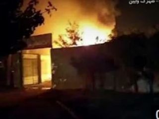 ویدیوهای جدید از سرکوب معترضین با شلیک مستقیم + به آتش کشیدن بنر خامنه ای