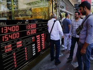 قیمت دلار, یورو, پوند ,سکه و طلا در بازار امروز دوشنبه ۲۷ آبان