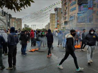 شعارهای اعتراضات اخیر مردم ایران : از «رضاشاه روحت شاد» تا «آخوند باید گم بشه»