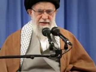 خامنه ای :کارهای این چند روز کارهای امنیتی بود، مردمی که نبود. در عرصه‌های مختلف دشمن را عقب زدیم