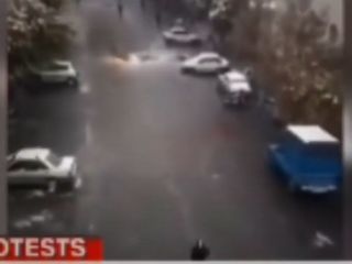 گزارش سی ان ان از اعتراضات مردمی ایران