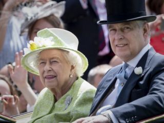 نگاهی به حواشی پیرامون پسر دوم ملکه بریتانیا؛ پرنس اندرو به دادگاه احضار شد