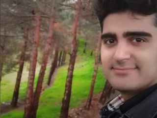 پدر پویا بختیاری:من پنج سال در جبهه ها جنگیدم ولی در جواب مغز بچه ام را با گلوله متلاشی کردند