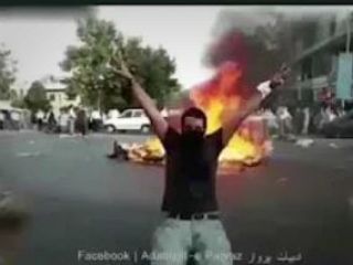 سخنان خامنه ای در باره حق و حقوق مردم بحرین / یکی نیست همین حرفهارو به خودش بگه