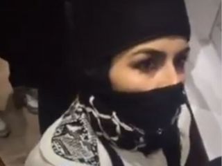 مدل جدید گزارش تلویزیونی برای تشویق مردم به رای دادن : کاندیدایی با صورت نیمه پوشیده