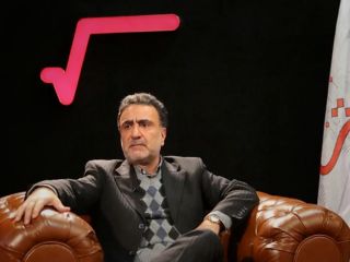 تاجزاده :  رهبری و ریاست‌جمهوری باید ادغام و دوره‌ای شود