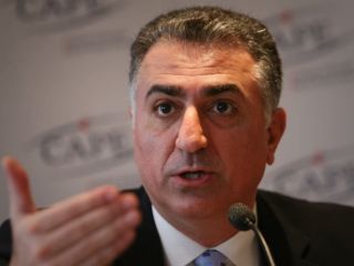 رضا پهلوی : نیروهای امنیتی در حال جدا شدن از رژیم جمهوری اسلامی هستند