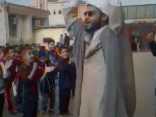 وقتی یک آخوند جوگیر میشه