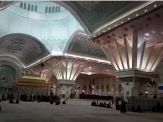 گزارش تکان دهنده یک خبرنگار از تن فروشى در کنار مرقد امام!!!