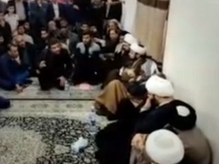 مرد ماهشهری خطاب به نماینده خامنه ای : بچه‌ام صبحانه ندارد بخورد ولی اگر معترض شوم، می‌‌کشندم