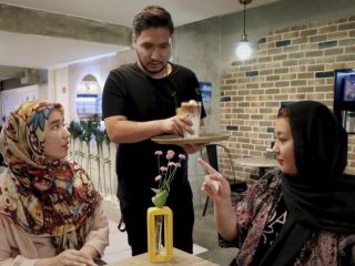 درخواست مقام استانداری برای برخورد با «تبدیل شدن افغان‌ها به کارفرما»