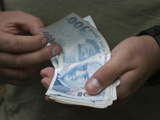 در ترکیه، کشور همسایه ایران حداقل حقوق ماهیانه چقدر است؟