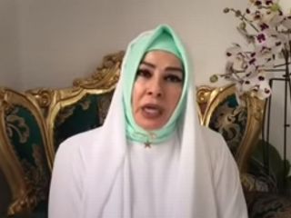 مضرات عدم خودارضایی;  «هیچکس اختیار کمر خودشو نداره؟» - ویدیو