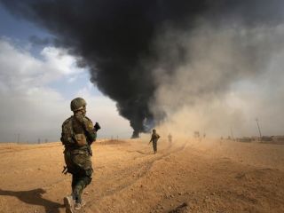 حمله آمریکا به پایگاه شبه‌نظامیان شیعه مورد حمایت ایران در عراق و سوریه