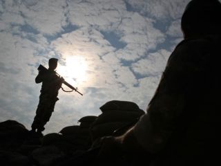 چهار راکت به مقر نظامیان آمریکا در نزدیکی بغداد شلیک شد