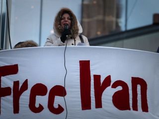 «لنگ کردن» جمهوری اسلامی از کنار گود؟