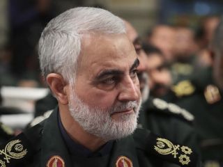 تلویزیون عراق: قاسم سلیمانی در نزدیکی فرودگاه بغداد کشته شد