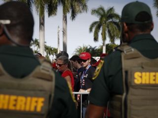 دستگیری نگهبان امنیتی در فلوریدا که تهدید به قتل ترامپ بخاطر کشته شدن سلیمانی کرده بود