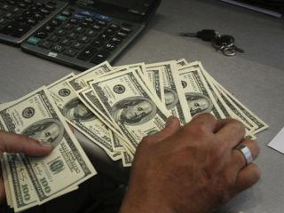 دلار صعود کرد؛ یورو به ۱۵ هزار تومان نزدیک شد