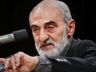 کیهان شریعتمداری : سفیر انگلیس از ترس خودش را «خیس» کرد!